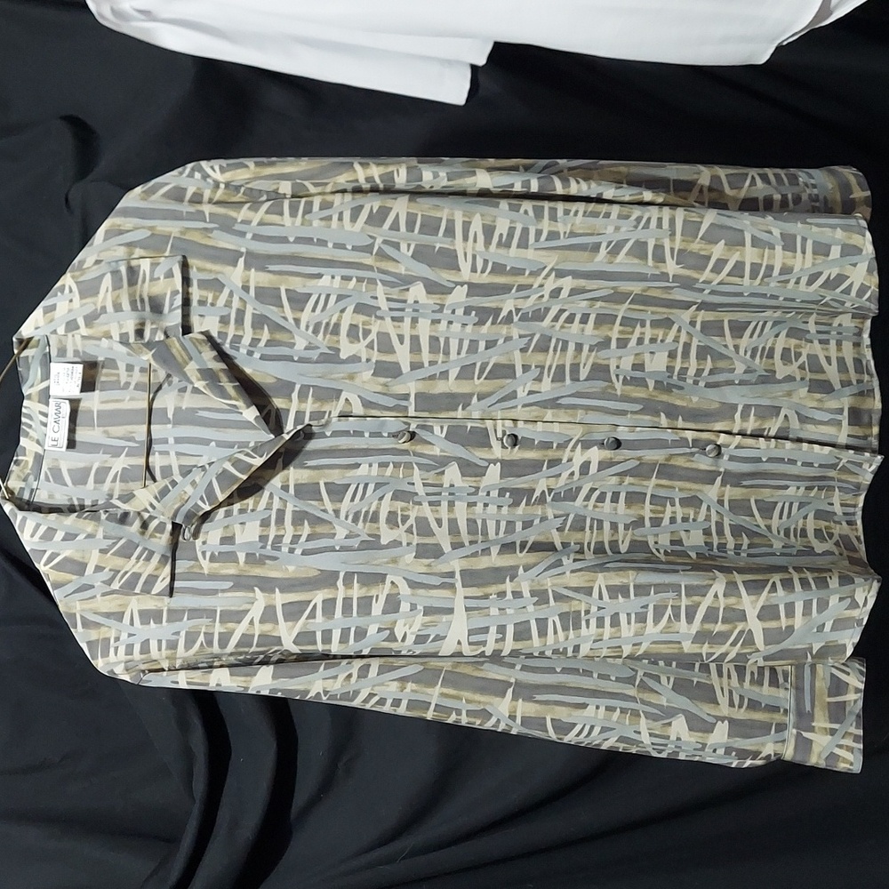 Le Caviar blouse size large (InvW121)